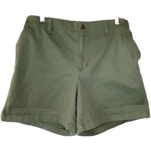 OLD NAVY NWT MEDIUM Olive Green Everyday Twill Flat Front Cotton Shorts 3.5"ins